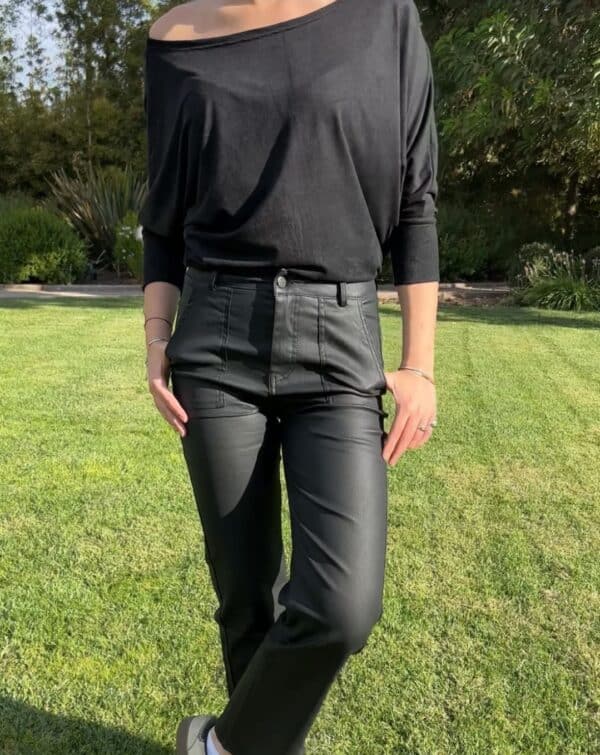Pantalón ecocuero con bolsillos - Imagen 6